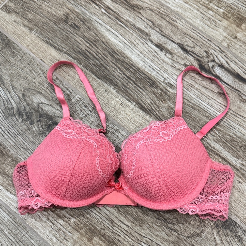 Aerie Pink Lace Bra 34B